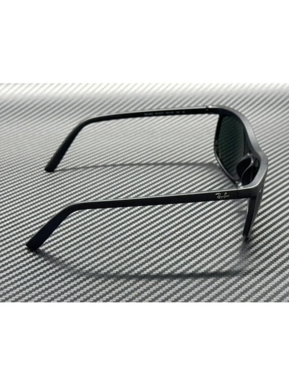 New Ray-Ban Men Matte Black Sunglasses 59-20-145